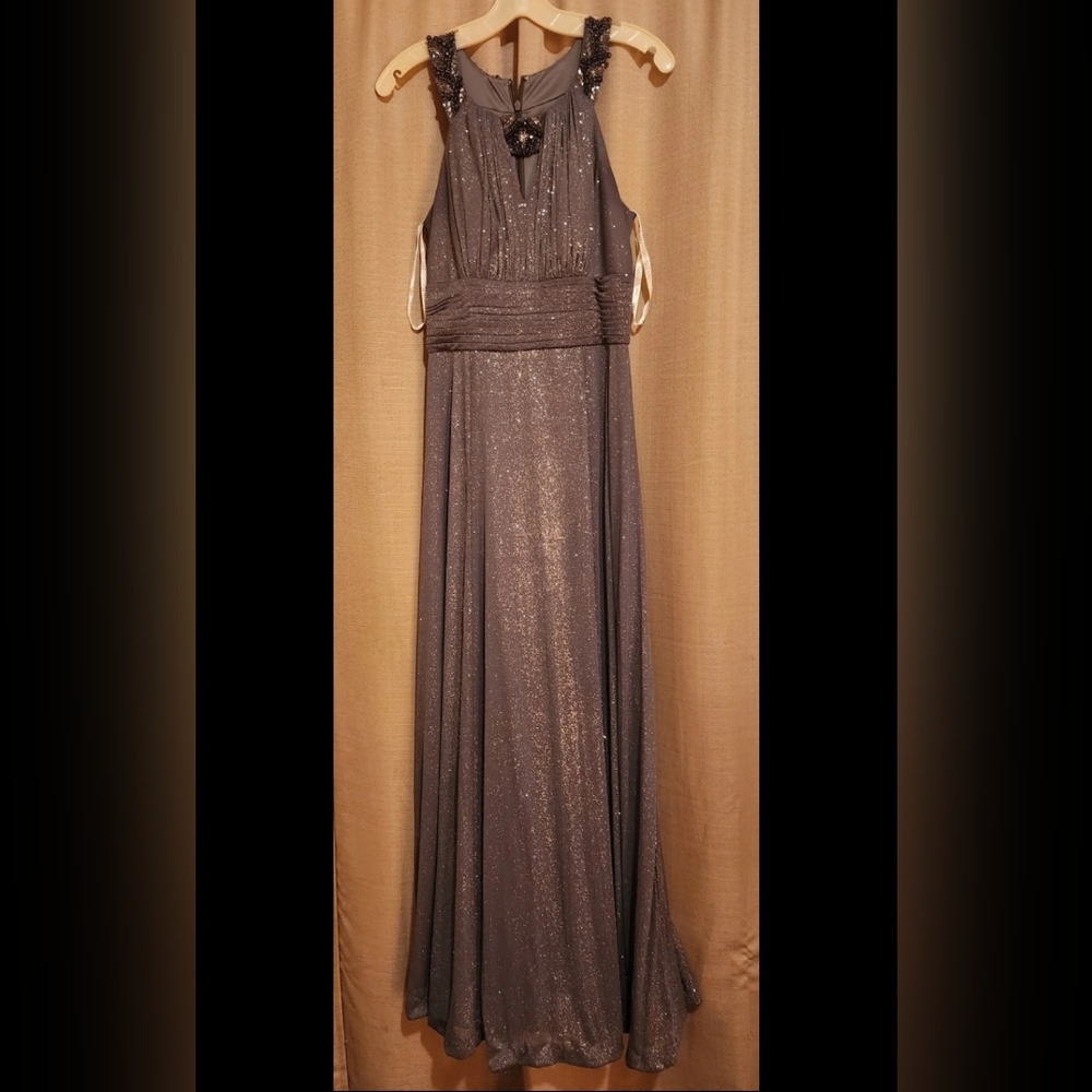 Grey Sparkle Flowy Ball Gown Sz8
